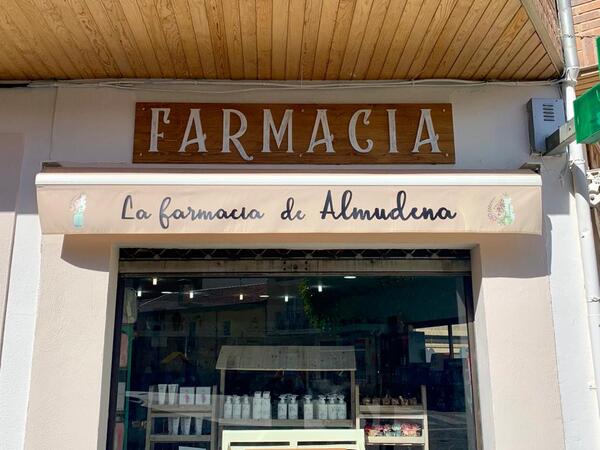La farmacia de Almudena La farmacia de Almudena